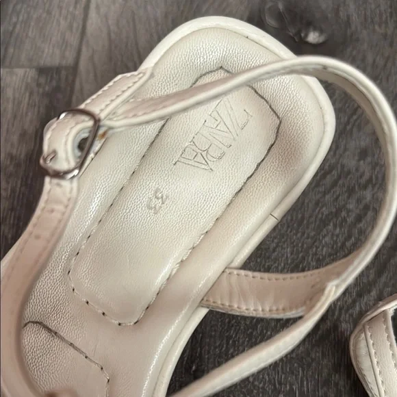 Zara Cream Gladiator Sandals - Picture 2 of 4